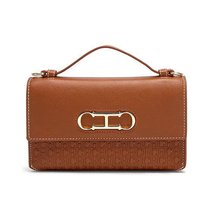 Montierra Luxe — bolso elegante en cuero con diseño compacto y acabado sofisticado.